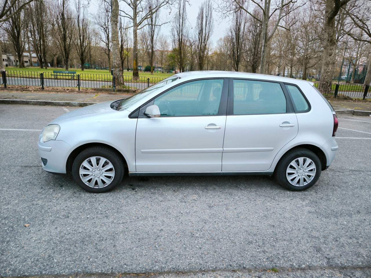 Volkswagen Polo 1.4/69CV TDI 5p. Sportline