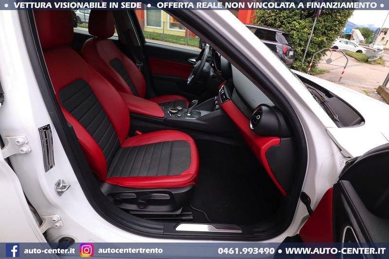 Alfa Romeo Giulia 2.2 Turbo Diesel AT8 160CV Super