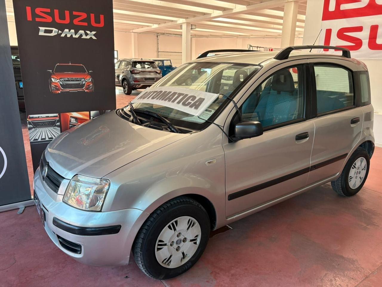 FIAT PANDA CAMBIO AUT. DUALOGIC Benzina 1200 CV 60 X NEOPATENTATI Km136.409 Certificati