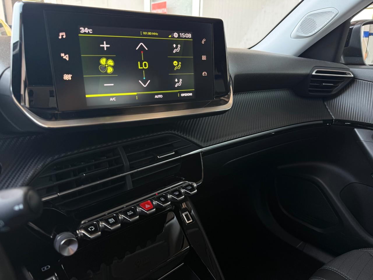 Peugeot 2008 2008 II 2020 1.5 bluehdi Allure s