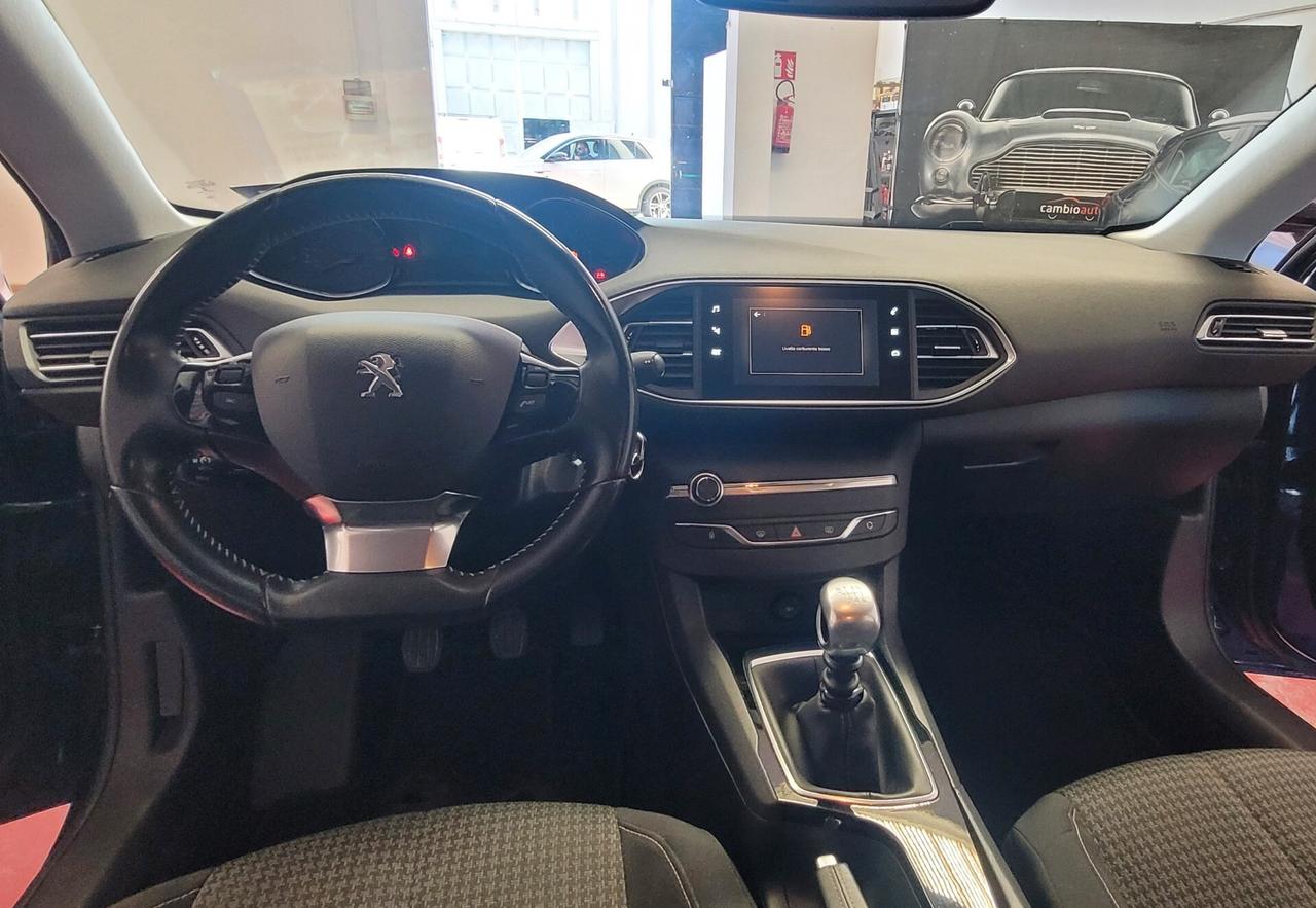 Peugeot 308 BlueHDi 130 S&S Active