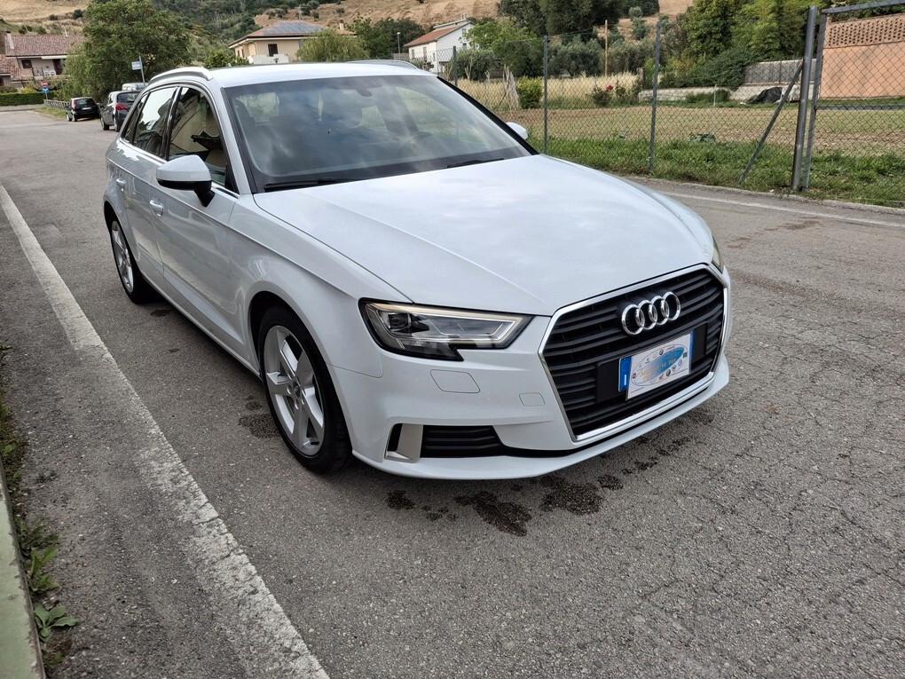 Audi A3 SportBack 1.6 TDI Sport -2016