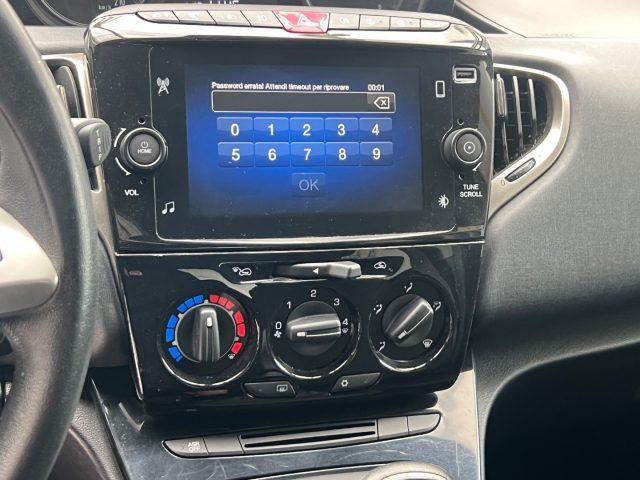 LANCIA Ypsilon 1.0 FireFly 5 porte S&S Hybrid Gold tua da ?125,00