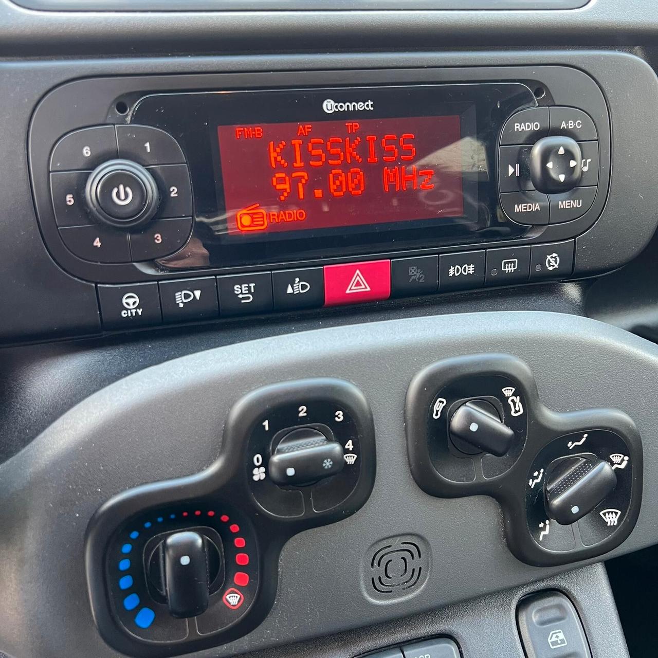 Fiat Panda 1.2 69CV 14" LOUNGE S&S BLUETOOTH