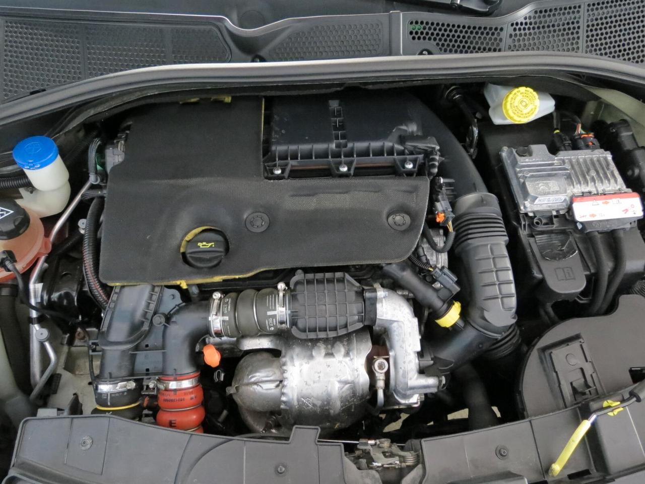 Citroen C4 Cactus BlueHDi 100 S&S Shine