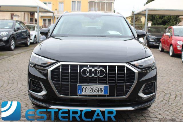 AUDI Q3 35 TDI S tronic Business Advanced