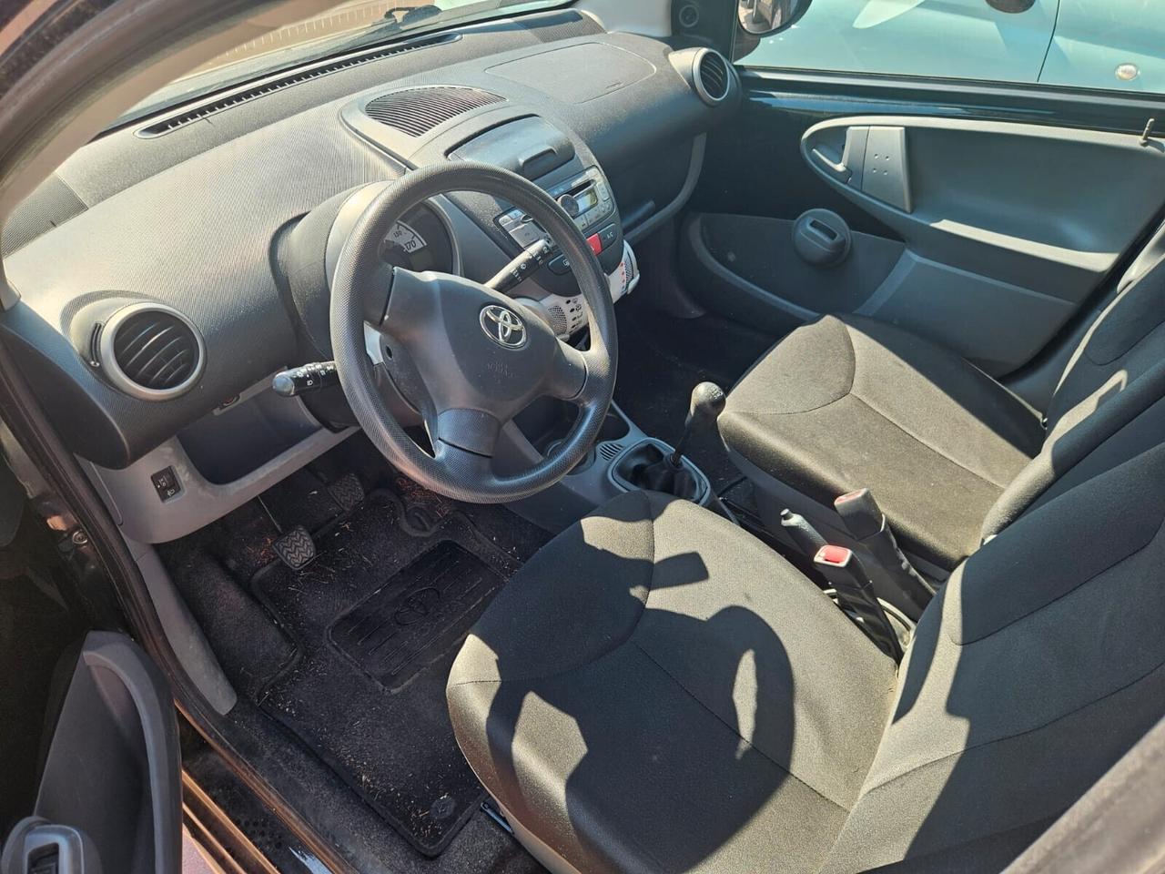 Toyota Aygo 1.0 12V VVT-i 5 porte Lounge MMT