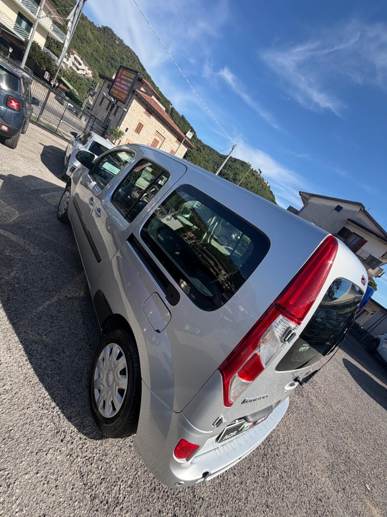 Renault Kangoo 1.5 dCi 110CV 5 porte Stop & Start Limited N1