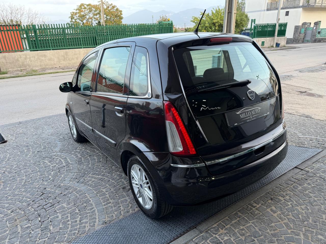 Lancia MUSA 1.3 Mjt 95 CV Platinum