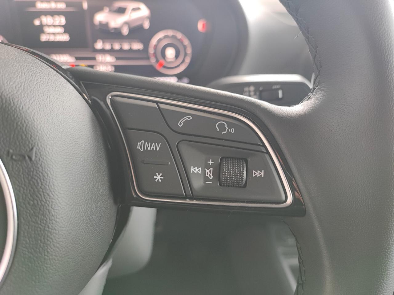 Audi Q2 35 TDI S tronic line Edition