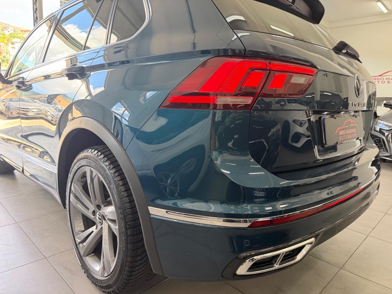 VW Tiguan 2.0 TDI 150 CV SCR DSG R-Line FINANZIABILE