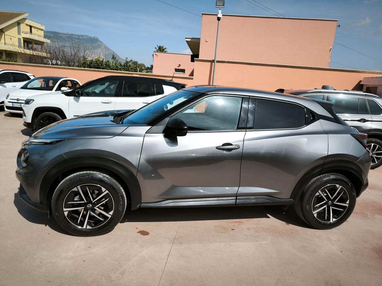 Nissan Juke 1.0 DIG-T 114 CV N-Connecta