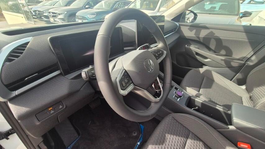 Volkswagen T-Roc 1.5 eTSI ACT DSG Life - KMO 2026