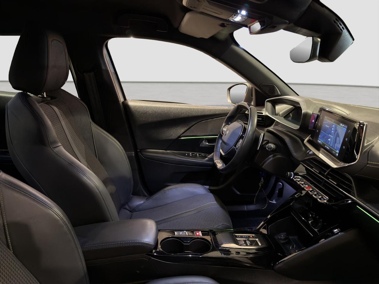 Peugeot 2008 1.5 bluehdi diesel 130cv GT Pack automatica 2023