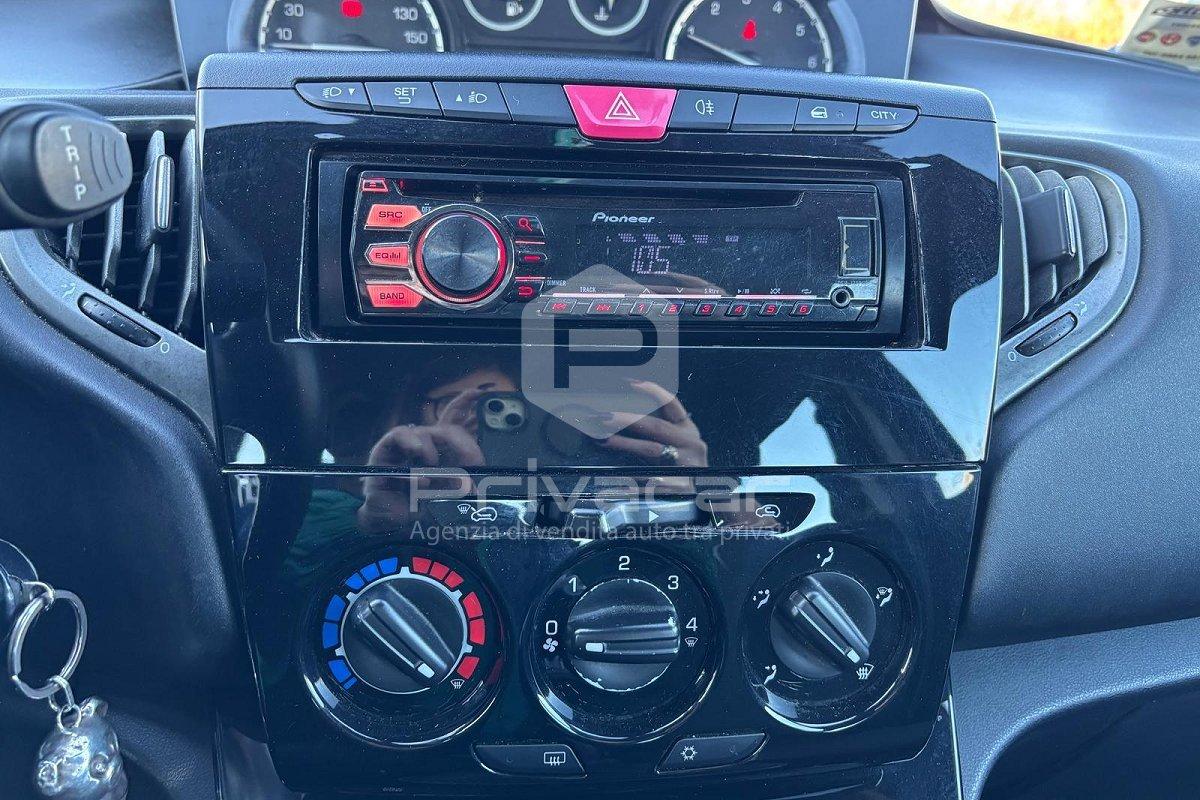 LANCIA Ypsilon 1.2 69 CV 5 porte Elle