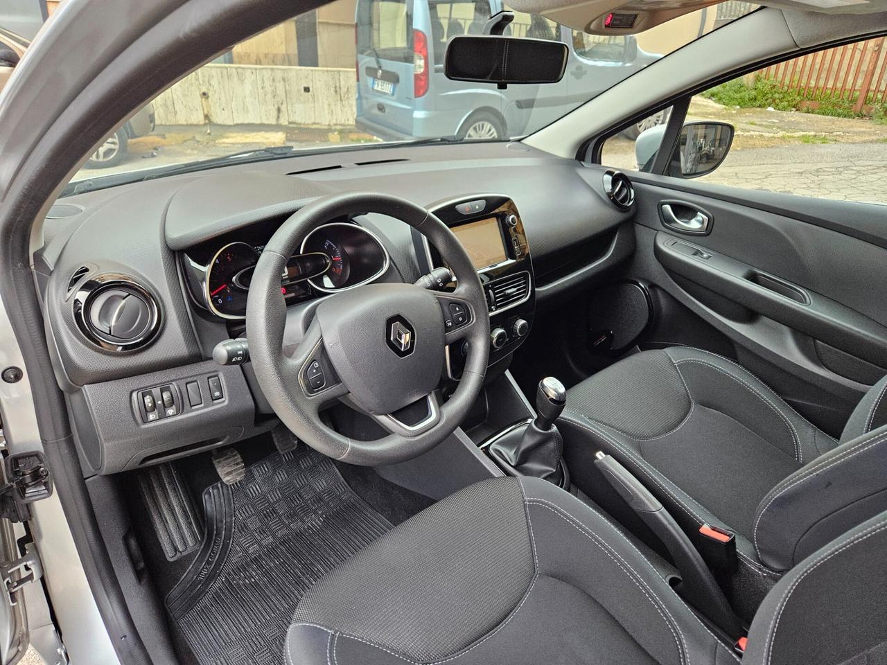 RENAULT CLIO 1500 DCI 90 CV NOVEMBRE 2018 KM CERTI