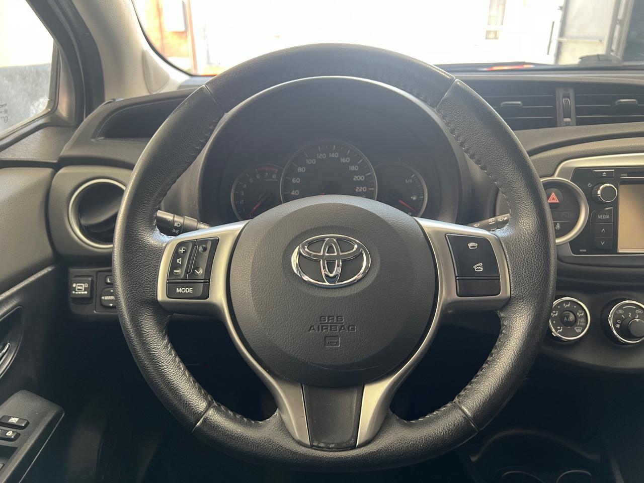 Toyota Yaris 1.3 5 porte Sol c/CL GPL
