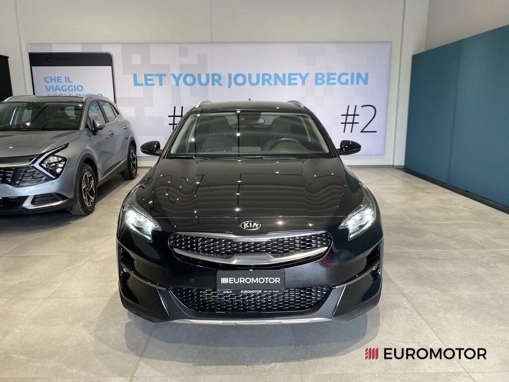 Kia Xceed 1.6 CRDi MHEV High Tech 2WD DCT