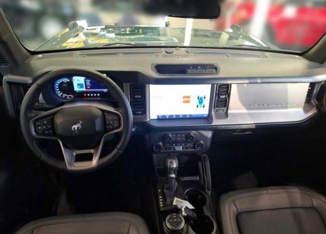 FORD Bronco 2.7 EcoBoost V6 335CV Outer Banks