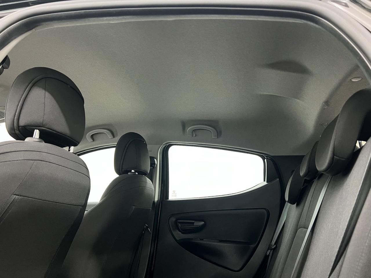 LANCIA Ypsilon III 2015 Ypsilon 1.0 firefly hybrid Gold s&s 70cv