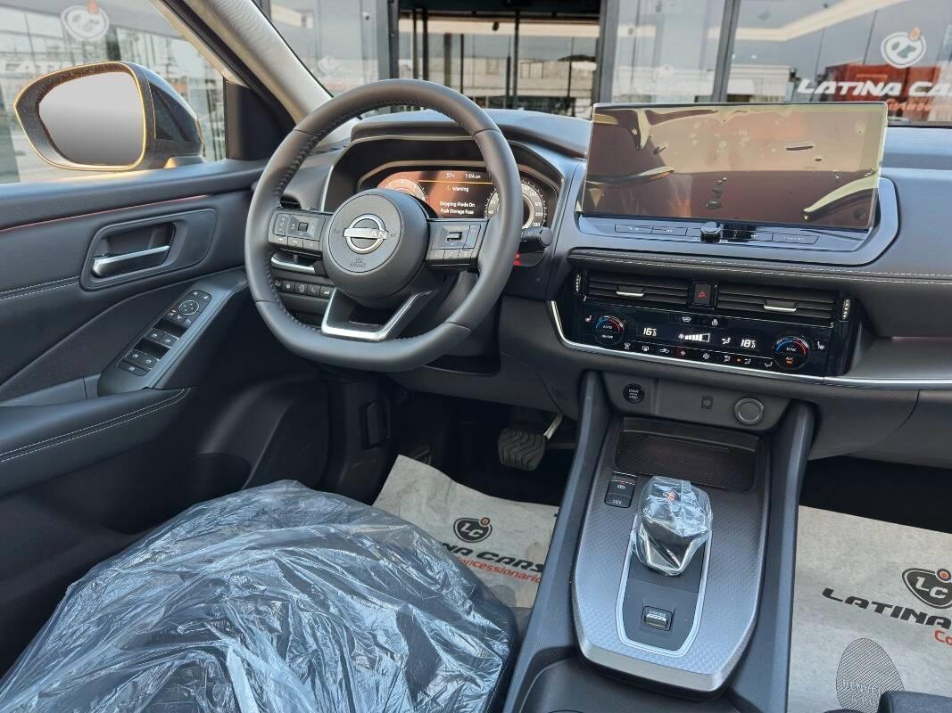 Nissan Qashqai Km0 1.3 mhev N-Connecta 2wd 158cv AUTO TETTO PANOR