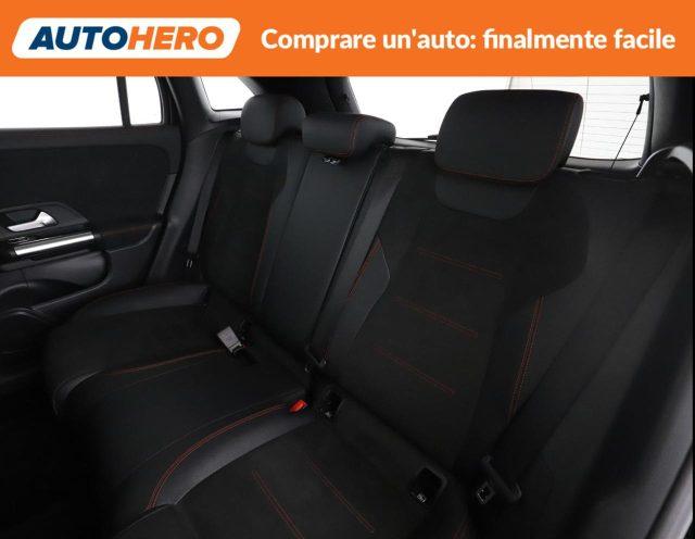 MERCEDES-BENZ GLA 200 Automatic 4Matic Premium