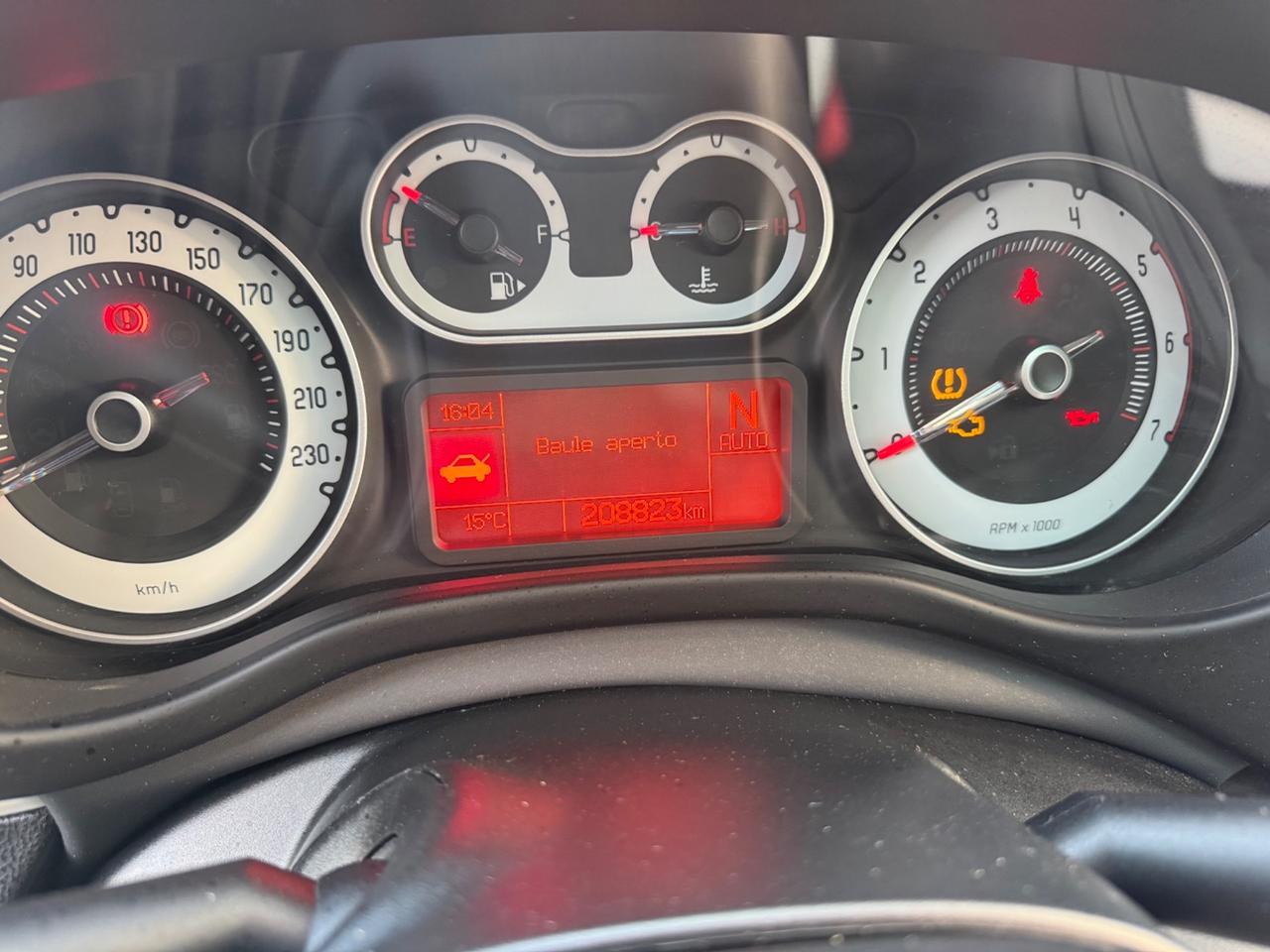 Fiat 500L 1.3 Multijet 95 CV Dualogic Trekking