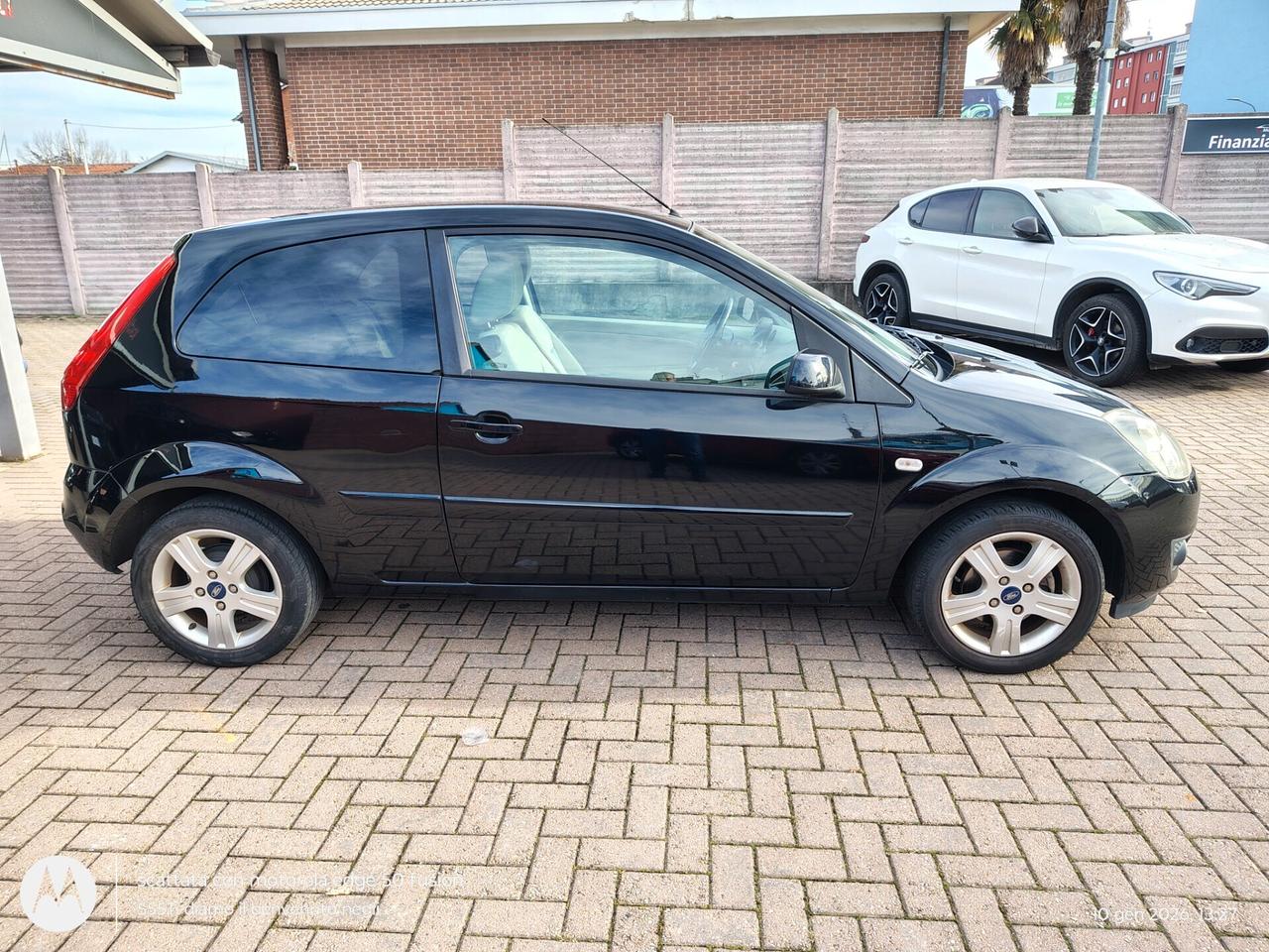 Ford Fiesta 1.2 75 cv Affare Km 64000 Unicopropr.
