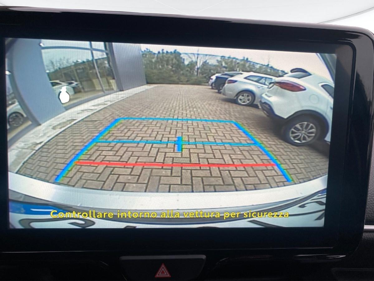 TOYOTA Yaris 1.5h Active