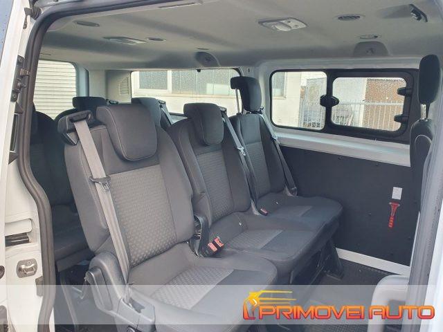 FORD Transit Custom 2.0 TDCi L2 Combi