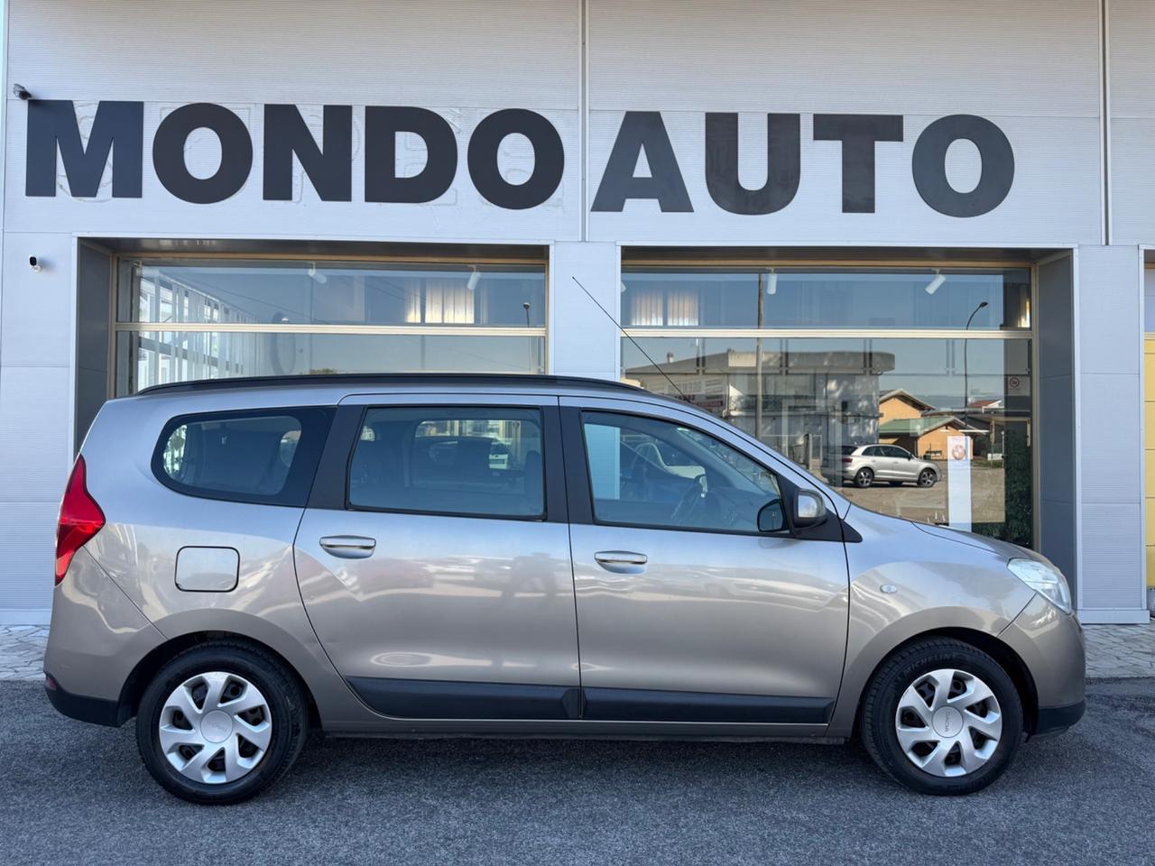 Dacia Lodgy 1.5 dCi 8V 110CV 5 posti Lauréate