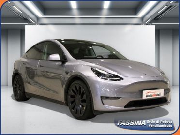 Tesla Model Y Model Y Performance AWD (presso la sede di Padova)