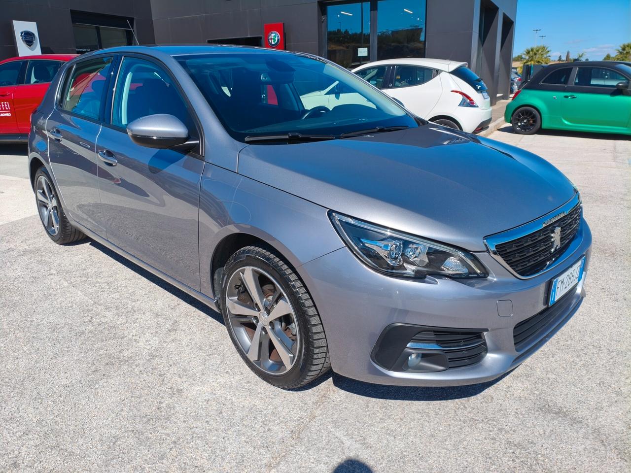 Peugeot 308 BlueHDi 100 S&S Active