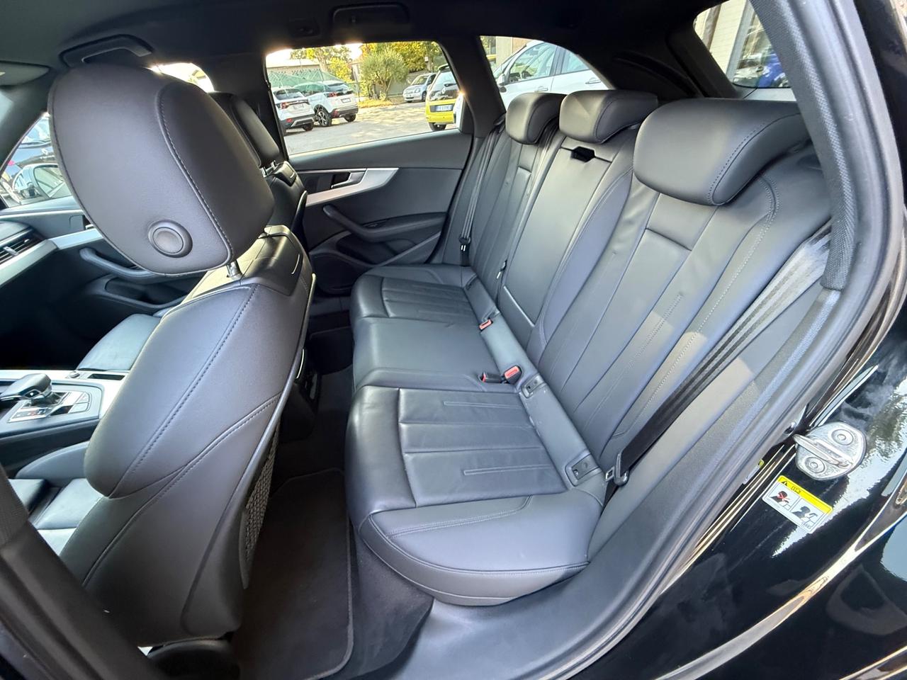 Audi A4 allroad 40 TDI 204 CV S tronic Identity Contrast