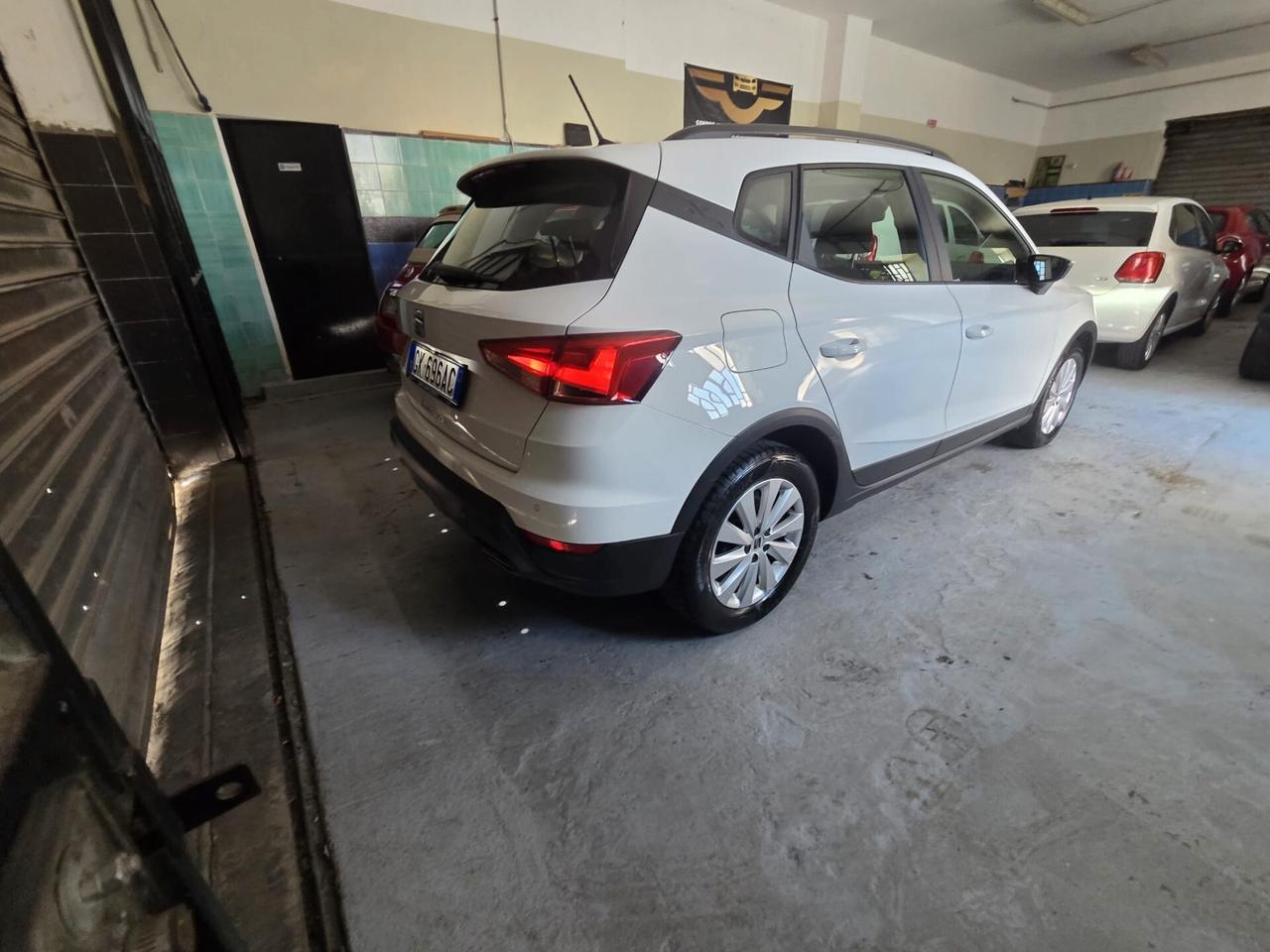 Seat Arona 1.0 TGI FR metano perfetta garanzia ancora casa madre