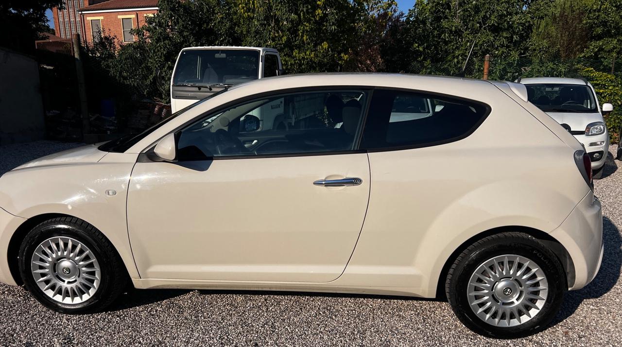 Alfa Romeo MiTo 1.3 JTDm 85 CV S&S Distinctive