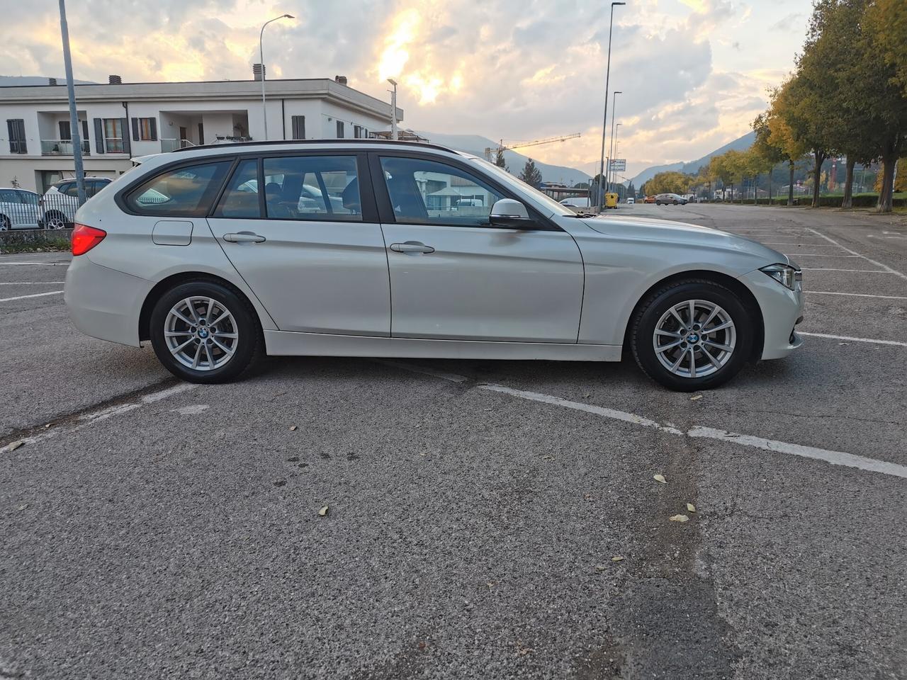 Bmw 318d Touring KM CERTIFICATI FINANZIABILE