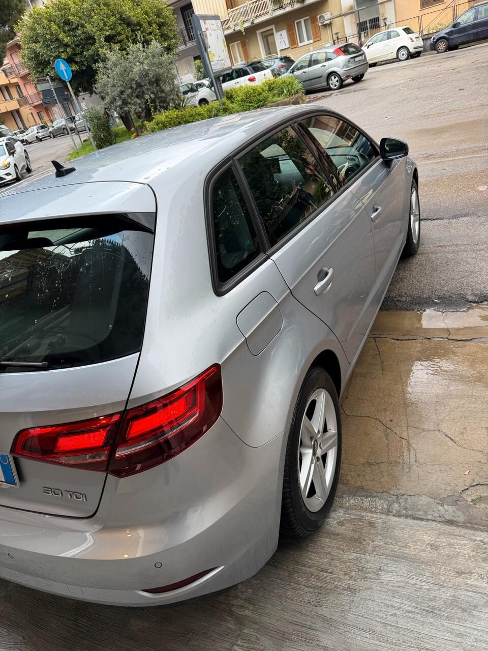 Audi A3 SPB 30 TDI S tronic Business