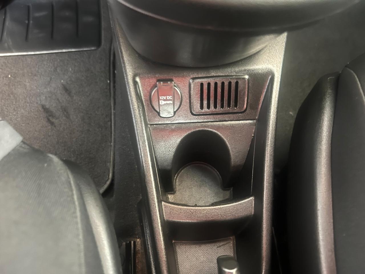 Lancia Ypsilon 0.9 TwinAir 85 CV 5 porte Metano Ecochic Gold OK NEOPATENTATI