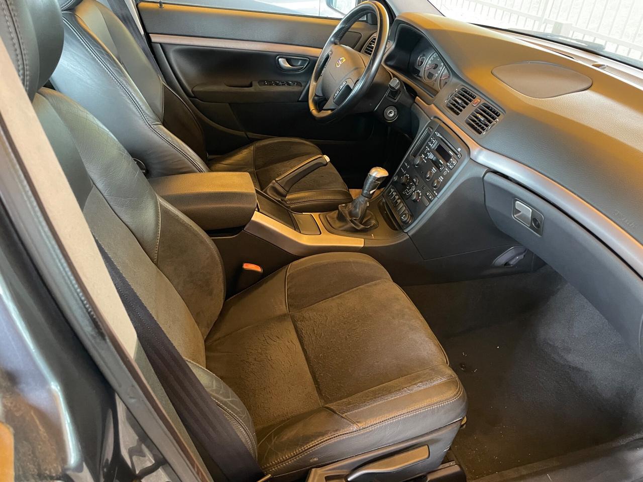 Volvo S80 2.4 D5 20V cat Nordica