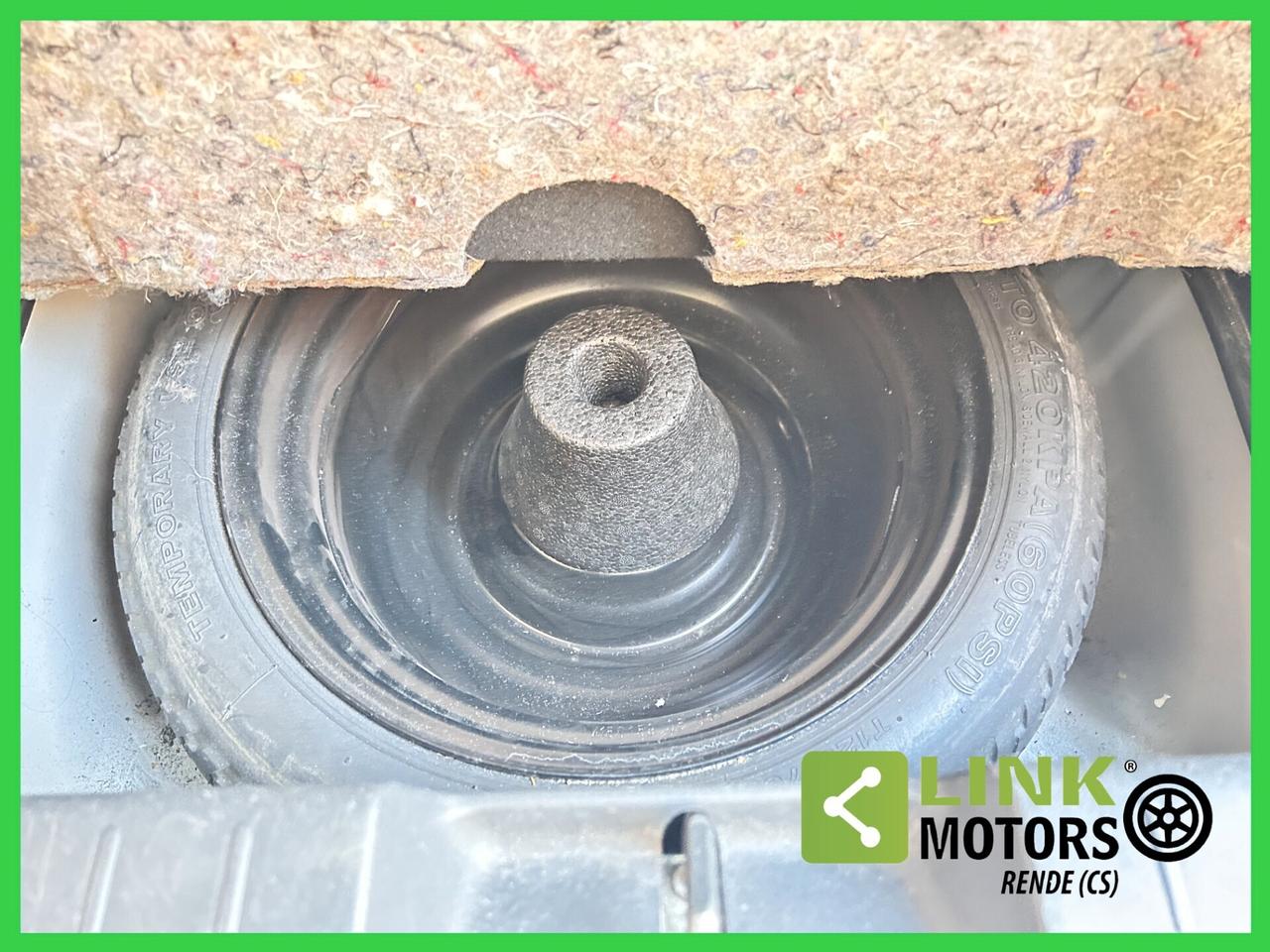Toyota Yaris 1.0 5 porte Sol 09/2008