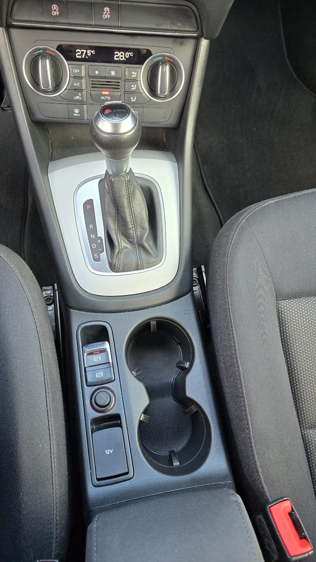 Audi Q3 2.0 TDI 150 CV quattro S tronic Sport