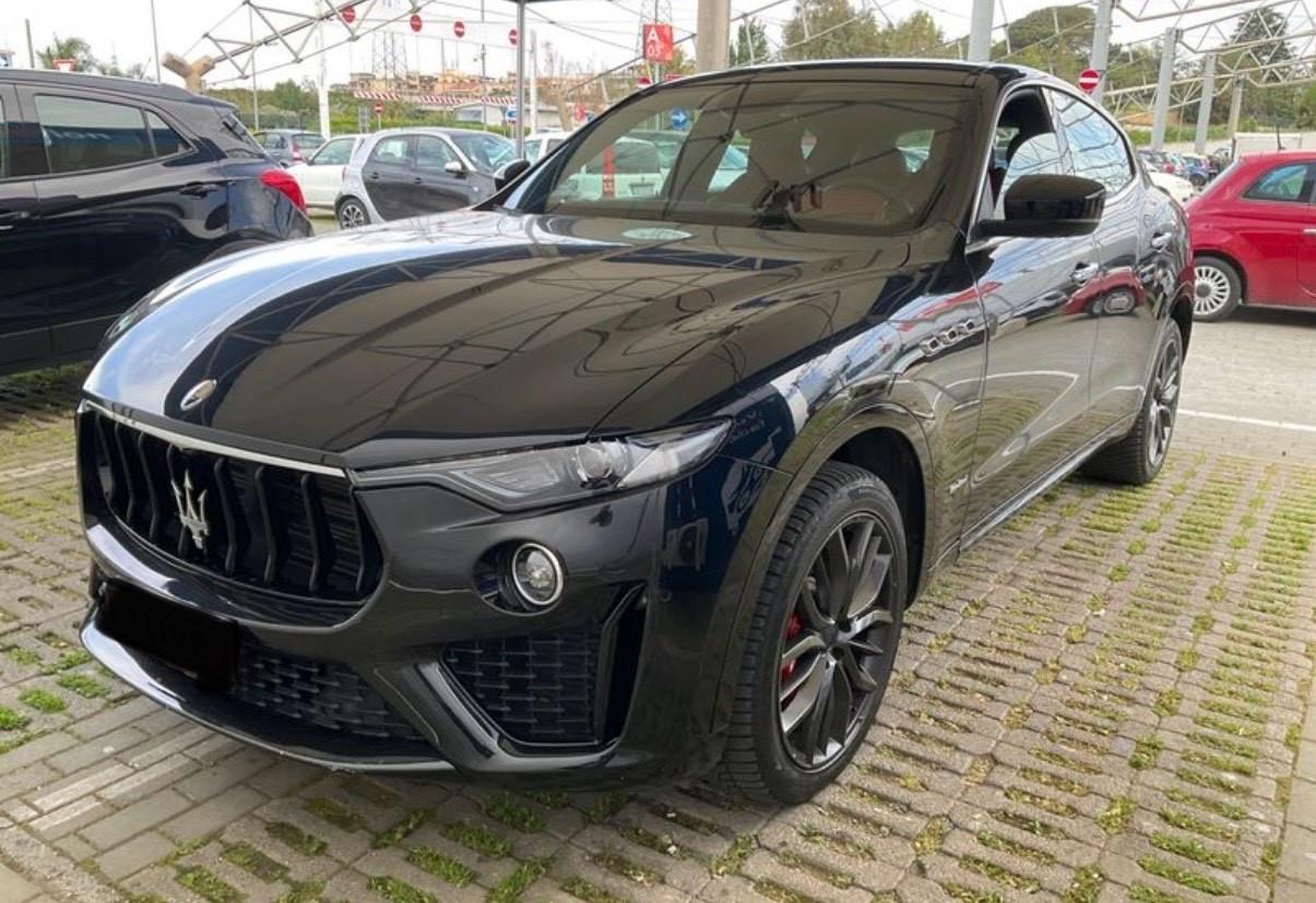 Maserati Levante V6 Diesel 275 CV AWD Gransport