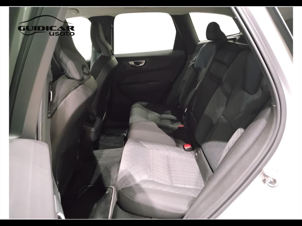 VOLVO XC60 II 2022 - XC60 2.0 b4 Core auto