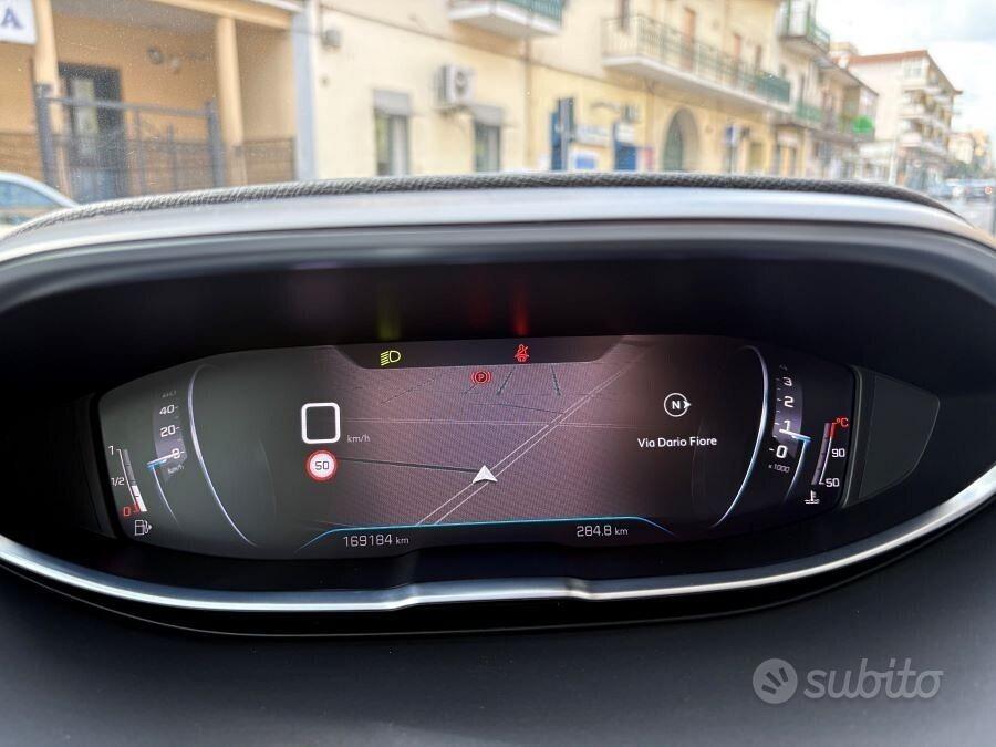Peugeot 3008 1.5 hdi 130 allure certificata italia
