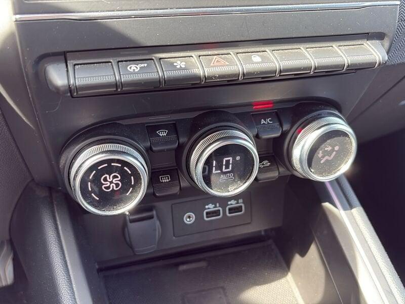Renault Clio Clio 1.0 tce Techno 90cv