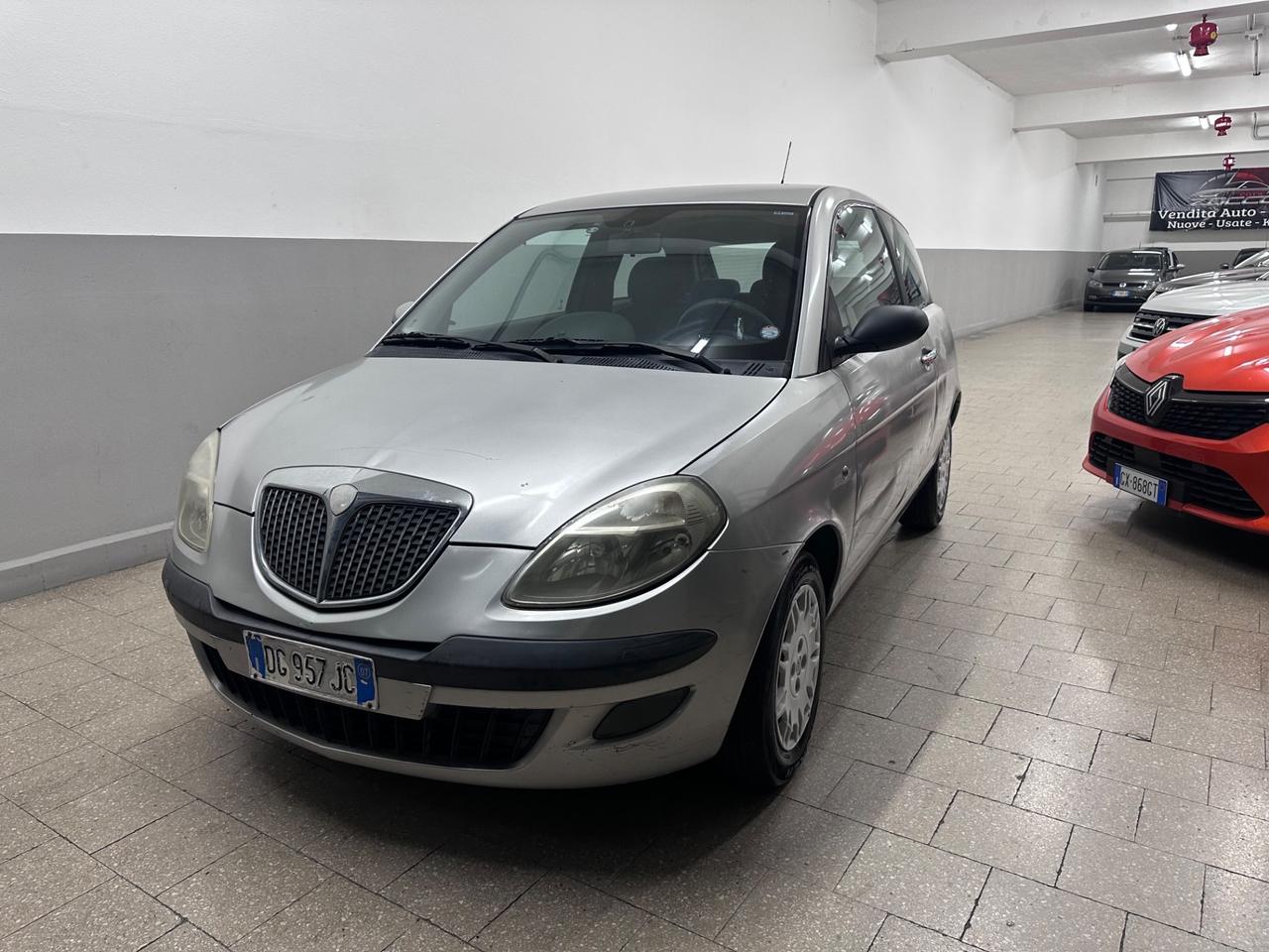 Lancia Ypsilon 1.2 Oro Giallo 2007