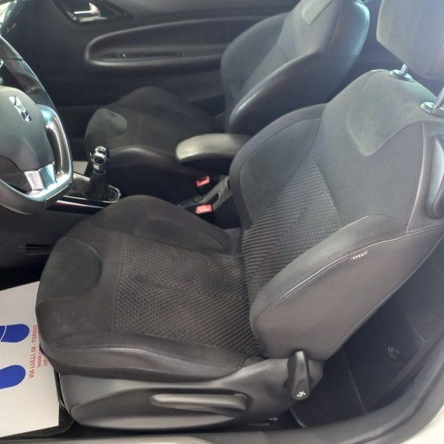 DS AUTOMOBILES DS 3 BlueHDi 75 Sport Chic