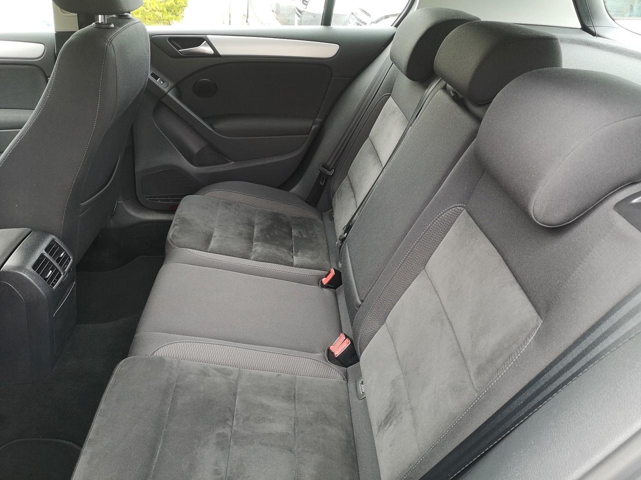 Volkswagen Golf 1.6 TDI DPF 5p. Highline