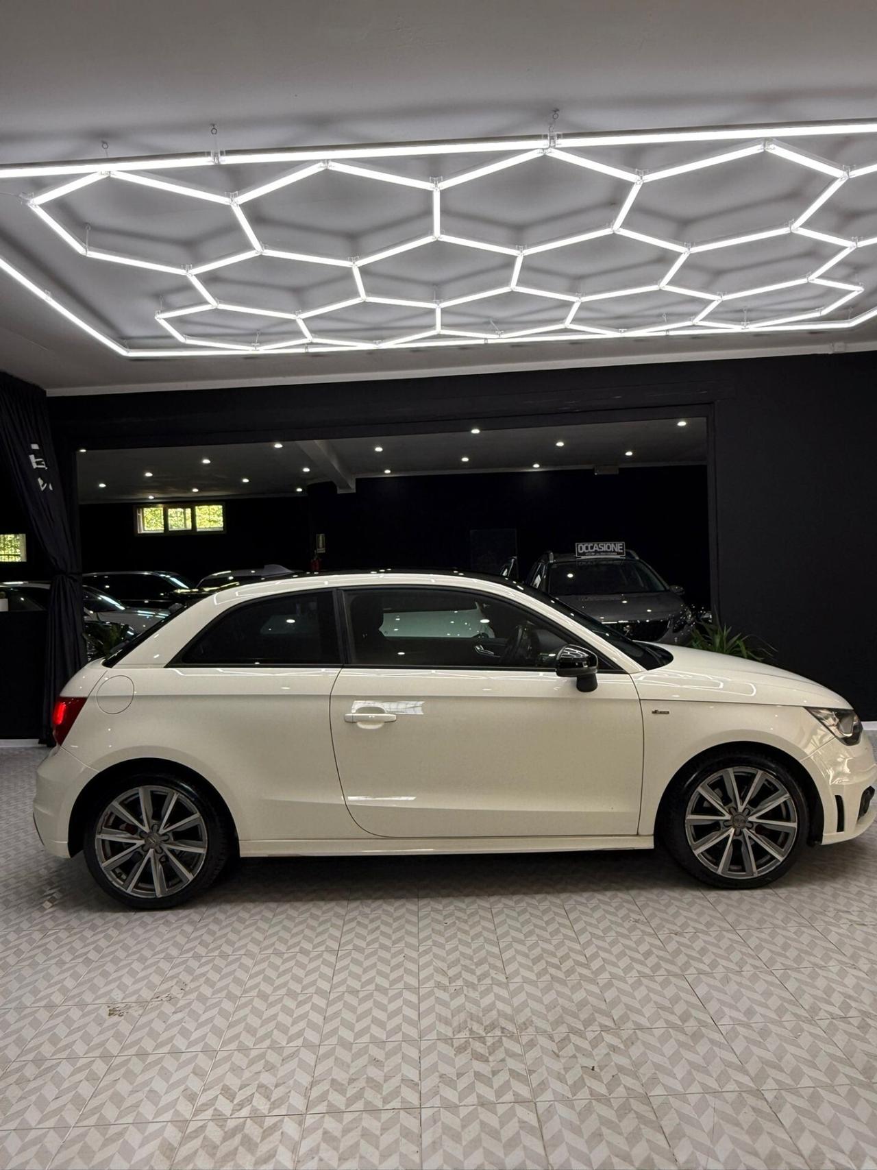 Audi A1 S-LINE AUTOMATICA